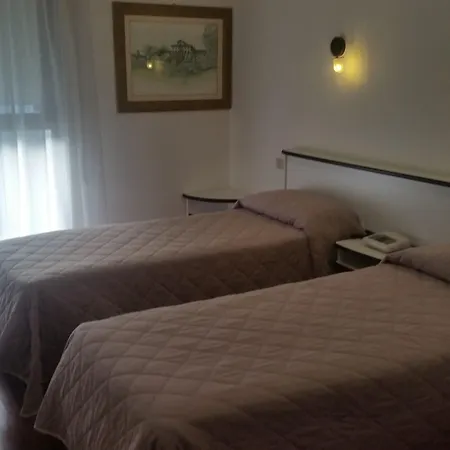 Le Colombelle Hotell 3*