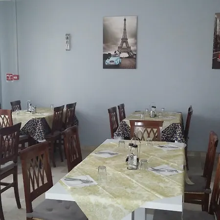 Hotell Le Colombelle