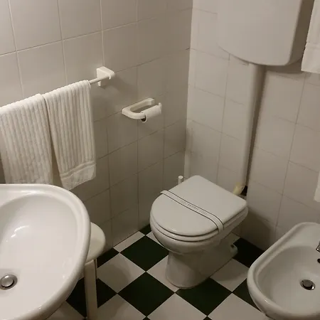 Le Colombelle Hotell