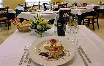 Hotel Le Colombelle SantʼAngelo