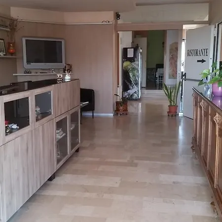 Le Colombelle 3* SantʼAngelo